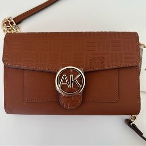 ANNE KLEIN NWT WALLET/HANDBAG ON A CHAIN / CROSSBODY SLING